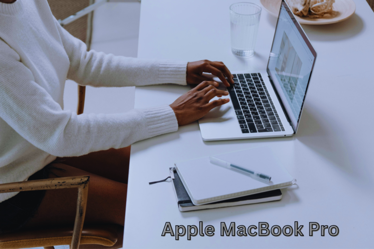 Apple 2023 MacBook